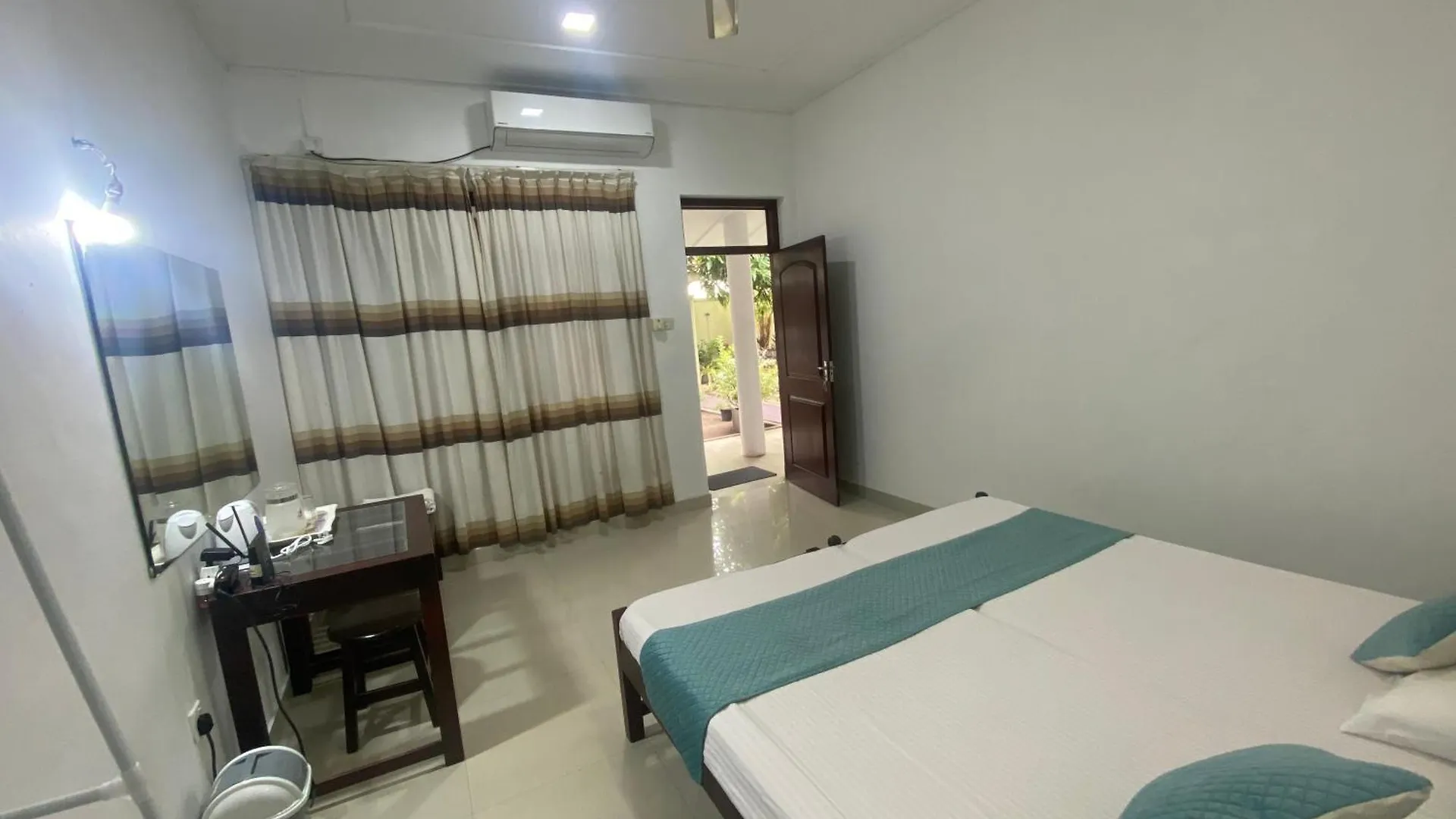 Hotel White Haven Negombo