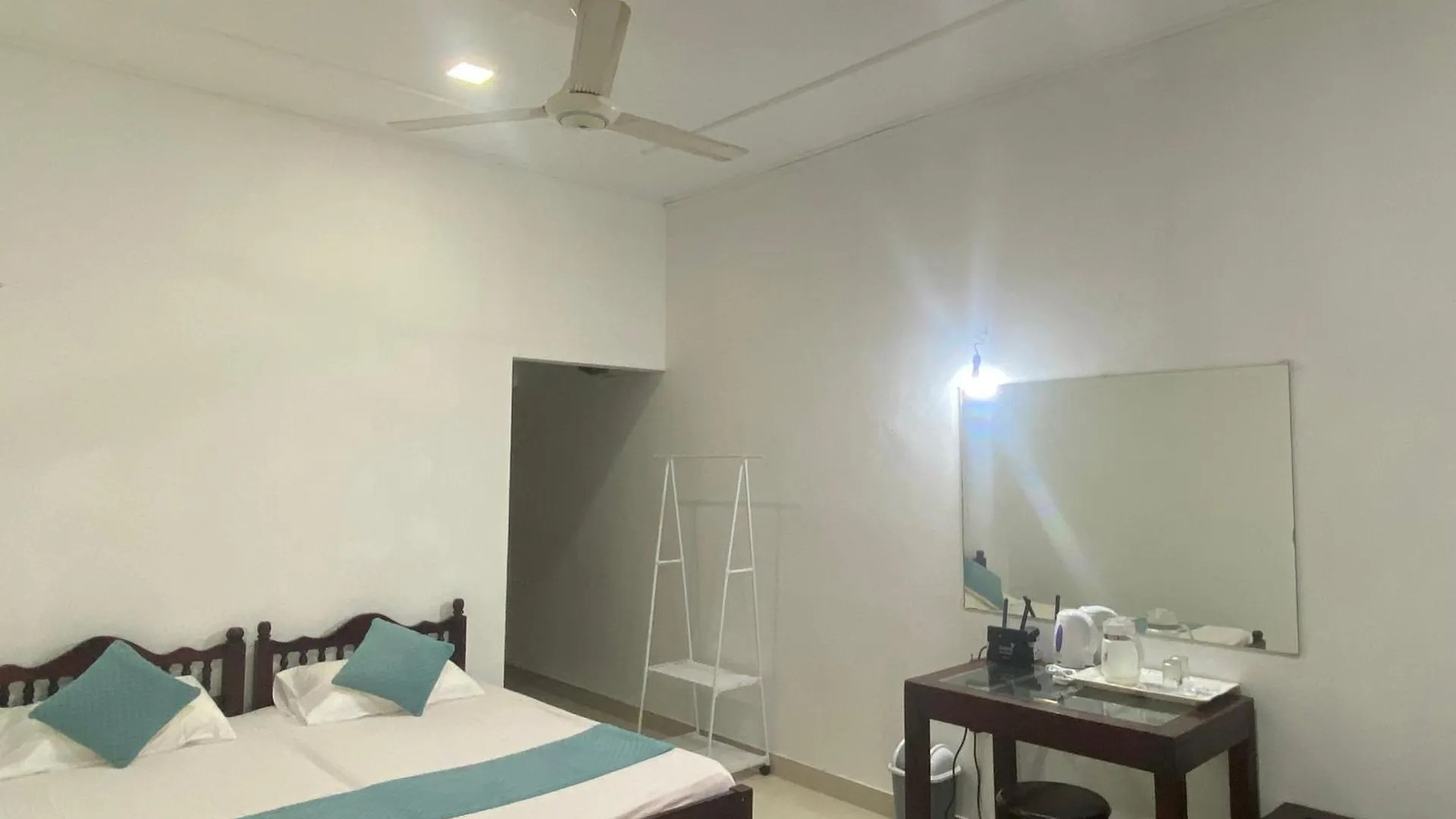 Hotel White Haven Negombo